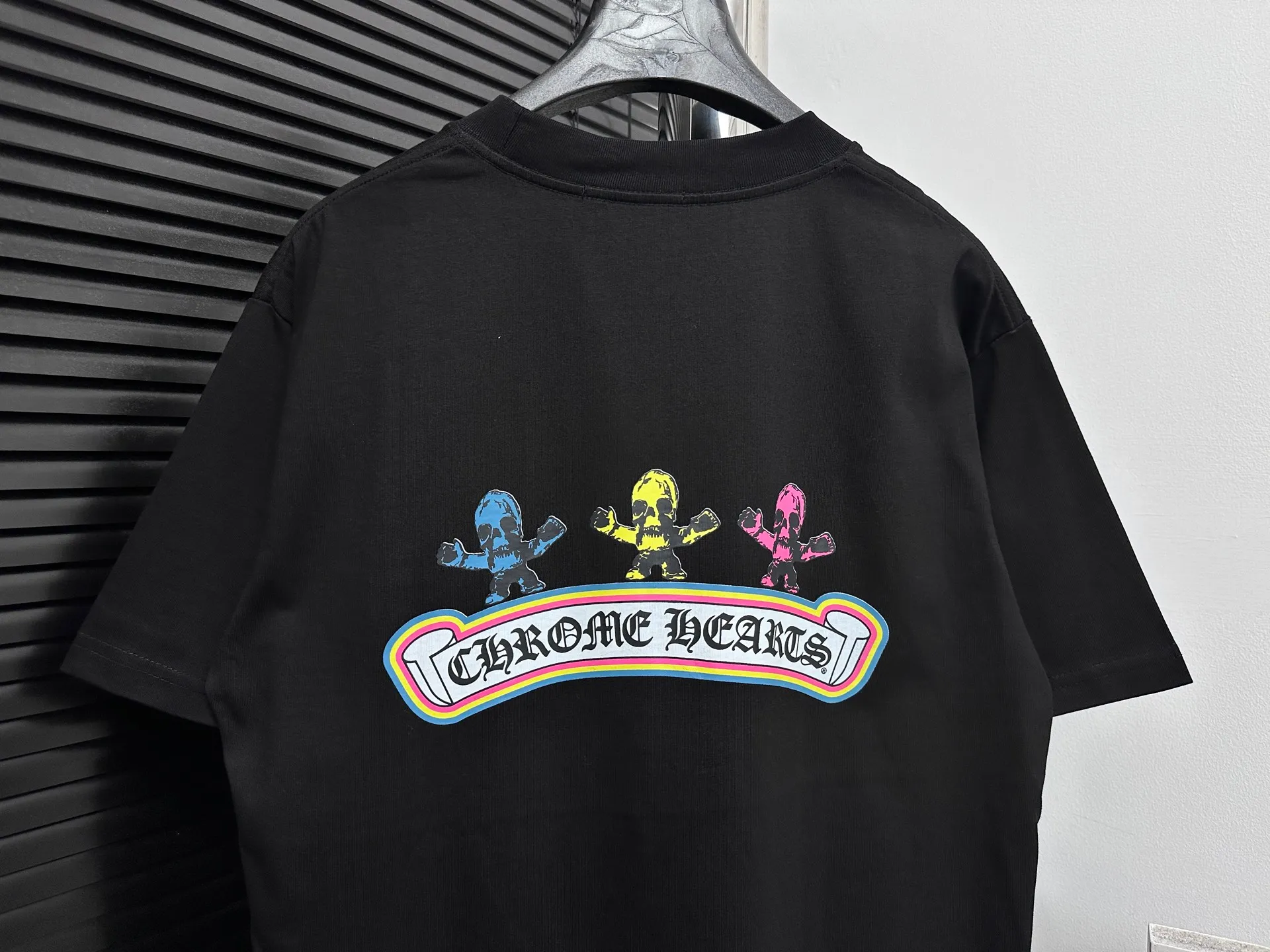 🅿️170 [chrome hearte] Chrome hearte Sanskrit skull color printed T-shirt. Every style of Chrome hearte is really unique. Every piece has a back view. This leather label design is really cool. Made of 260g pure cotton fabric. Rigorous craftsmanship. Details determine quality. Original washed tag packaging, full of style! Color: Black White Size: XS-L